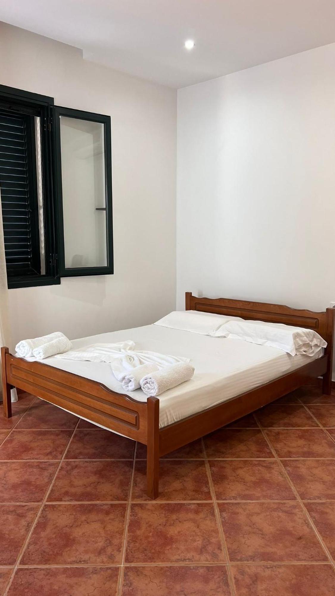 Vila Rexhepaj Vlore Exterior photo
